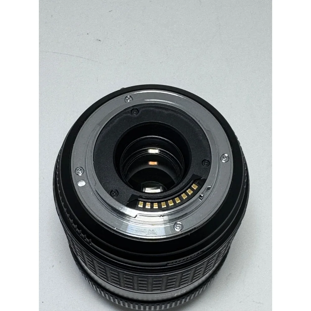 Olympus Zuiko Digital 40-150mm f3.5-4.5 Lens for Four Thirds DSLR Made in Japan